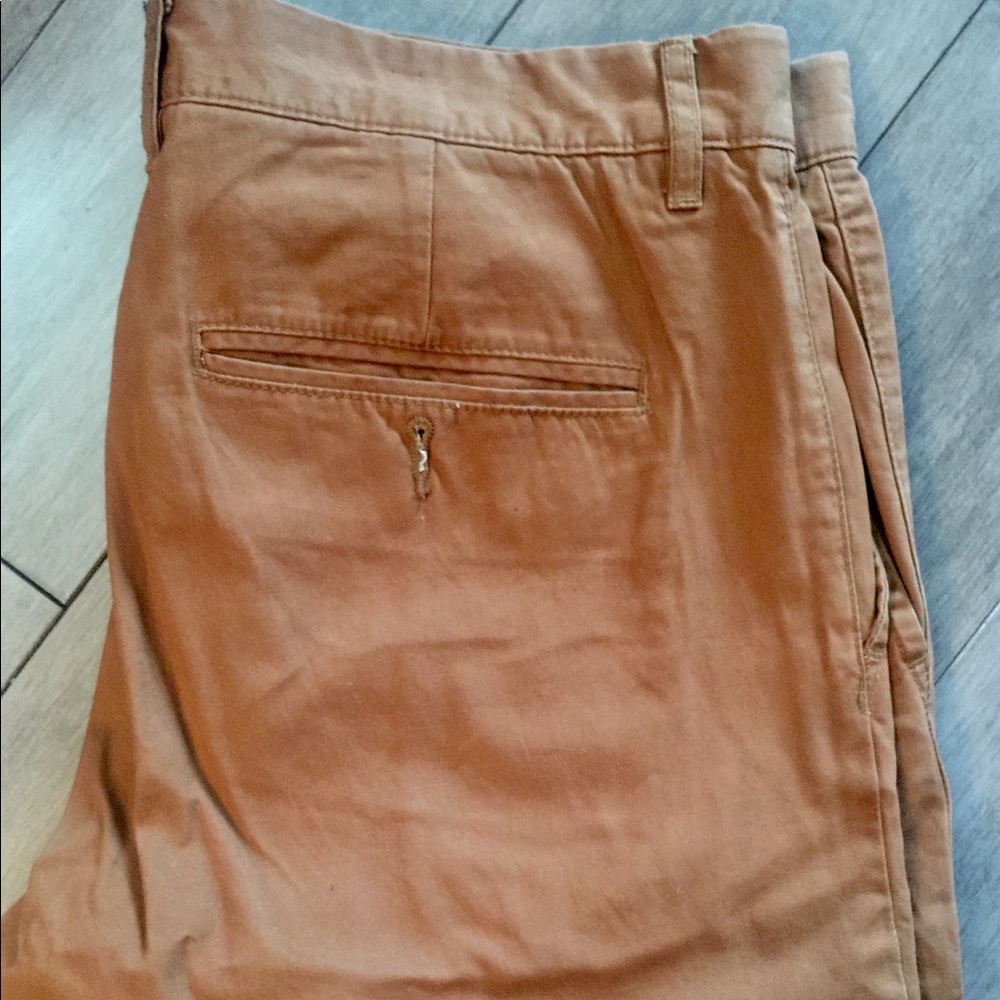 H&M KHAKI CHINOS PANTS SIZE 33w